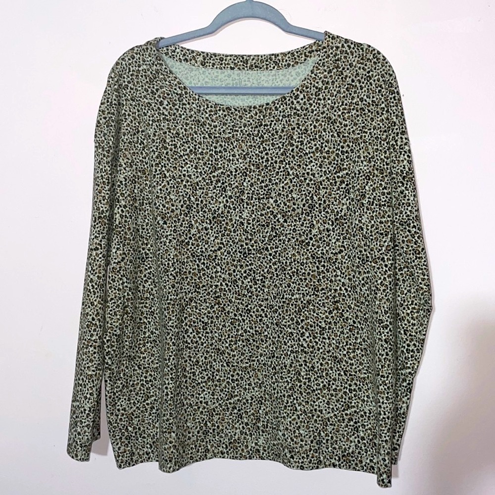 J  jill very soft luxe supima relaxed leopard print top size large